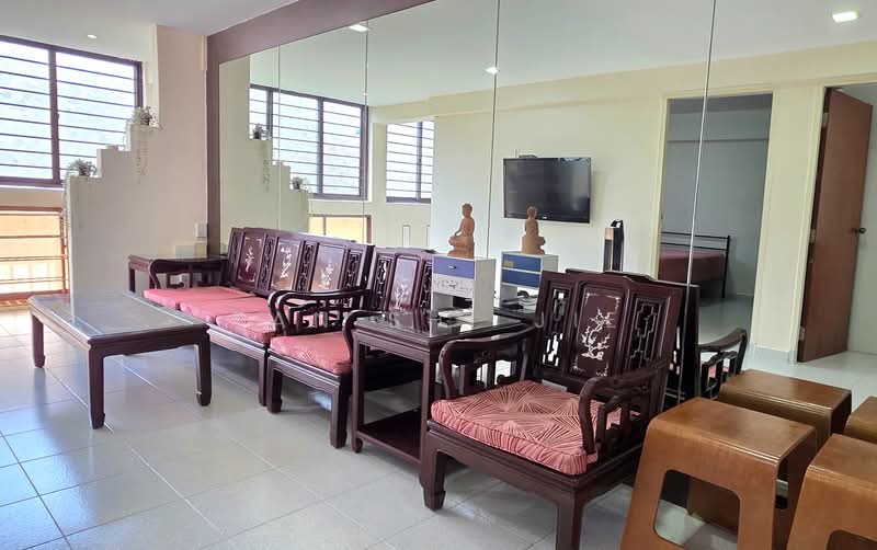 61 Lorong 5 Toa Payoh, 61 Lorong 5 Toa Payoh, 3 Bedrooms, 839 sqft, HDB Flat For Rent, by Tan Shi Jie, 500188779 - Living Room - PropertyGuru.com.sg