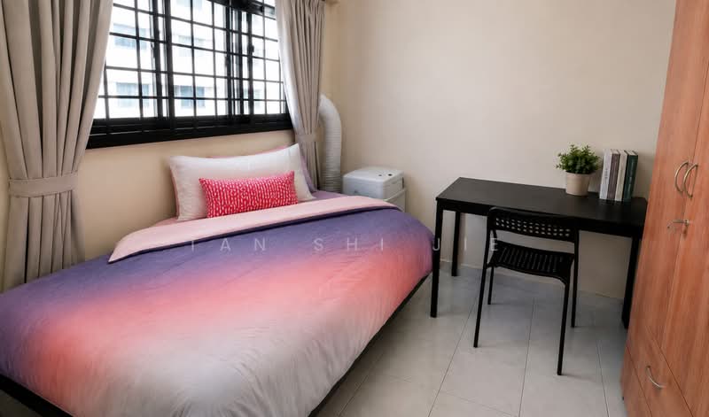 61 Lorong 5 Toa Payoh, 61 Lorong 5 Toa Payoh, 3 Bedrooms, 839 sqft, HDB Flat For Rent, by Tan Shi Jie, 500188779 - Bedroom - PropertyGuru.com.sg