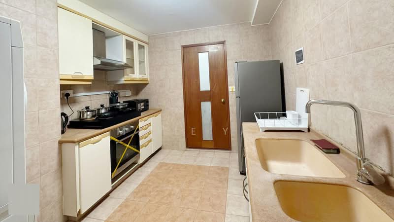 Le Hill, 46 Pasir Panjang Hill, Room Rental, 100 sqft, Condominium For Rent, by Maple Yap, 500188783 - Kitchen - PropertyGuru.com.sg