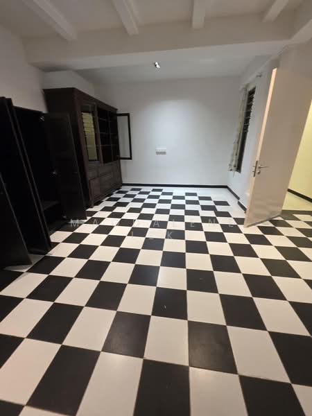 Windsor Park Estate, Florida Road, Room Rental, 700 sqft, Bungalow House For Rent, by Magdalene Lek, 500188791 - Interior - PropertyGuru.com.sg