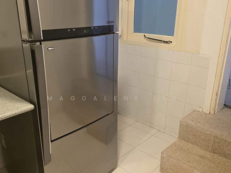 Windsor Park Estate, Florida Road, Room Rental, 700 sqft, Bungalow House For Rent, by Magdalene Lek, 500188791 - Kitchen - PropertyGuru.com.sg