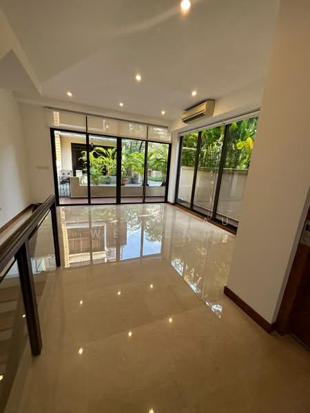 Eleven @ Holland, 11 Holland Link, 5 Bedrooms, 3,713 sqft, Cluster House For Rent, by Jenny Lau Wee Eng, 500188794 - Interior - PropertyGuru.com.sg