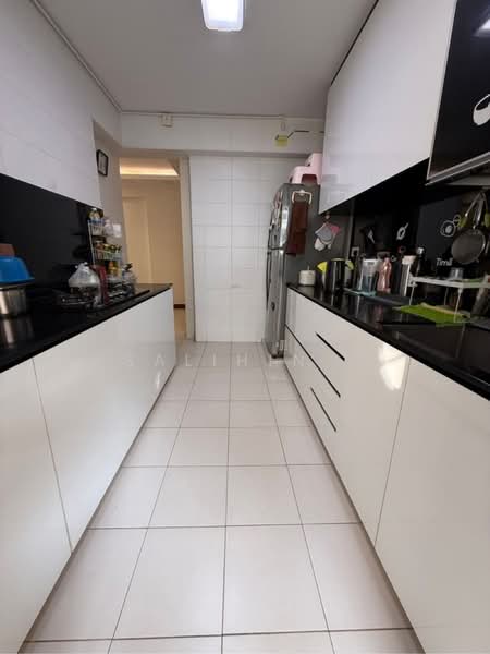 524B Tampines Central 7, 524B Tampines Central 7, 3 Bedrooms, 1,001 sqft, HDB Flat For Sale, by Salihin ., 500188795 - PropertyGuru.com.sg