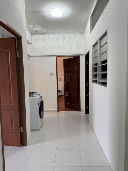 Cavenagh Gardens, 71 Cavenagh Road, 3 Bedrooms, 800 sqft, Apartment For Rent, by Joanne Law, 500188813 - Corridor - PropertyGuru.com.sg
