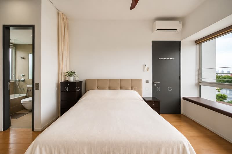 The Sorrento, 55 West Coast Road, 2 Bedrooms, 1,259 sqft, Condominium For Sale, by Ong Yi Loong, 500188820 - Master Bedroom (Artist Impression) - PropertyGuru.com.sg