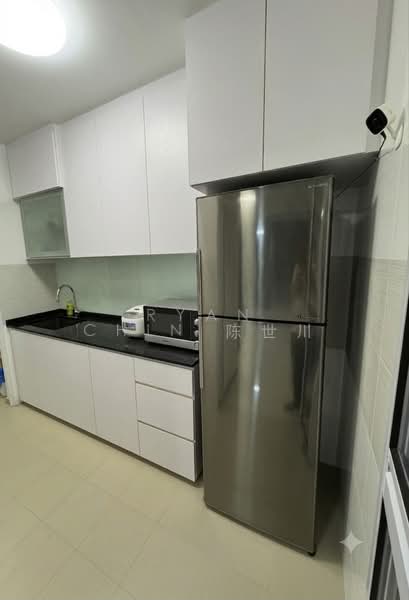 53 Strathmore Avenue, 53 Strathmore Avenue, 3 Bedrooms, 893 sqft, HDB Flat For Rent, by Ryan Chin 陈世川, 500188821 - Kitchen - PropertyGuru.com.sg