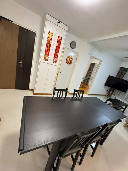 53 Strathmore Avenue, 53 Strathmore Avenue, 3 Bedrooms, 893 sqft, HDB Flat For Rent, by Ryan Chin 陈世川, 500188821 - Dining Room - PropertyGuru.com.sg