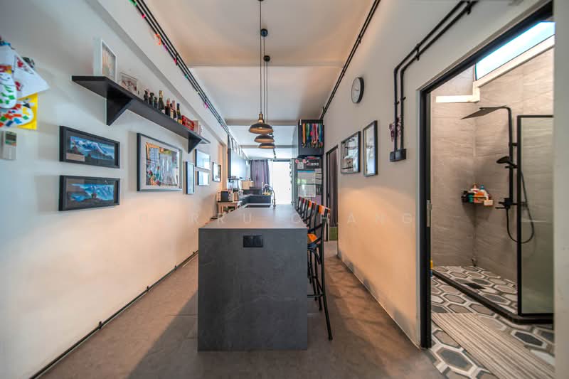 53 Jalan Ma'mor, 53 Jalan Ma'mor, 3 Bedrooms, 1,282 sqft, HDB Flat For Sale, by Derru Chang, 500188826 - Kitchen - PropertyGuru.com.sg