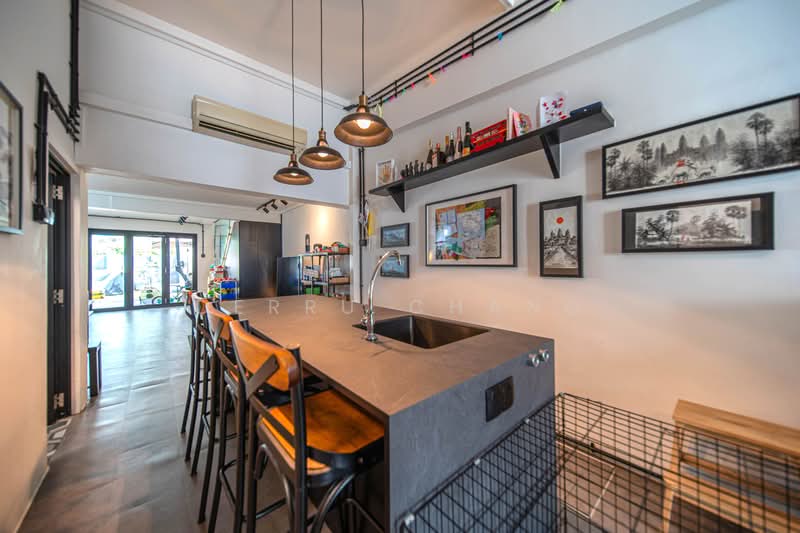 53 Jalan Ma'mor, 53 Jalan Ma'mor, 3 Bedrooms, 1,282 sqft, HDB Flat For Sale, by Derru Chang, 500188826 - Kitchen - PropertyGuru.com.sg
