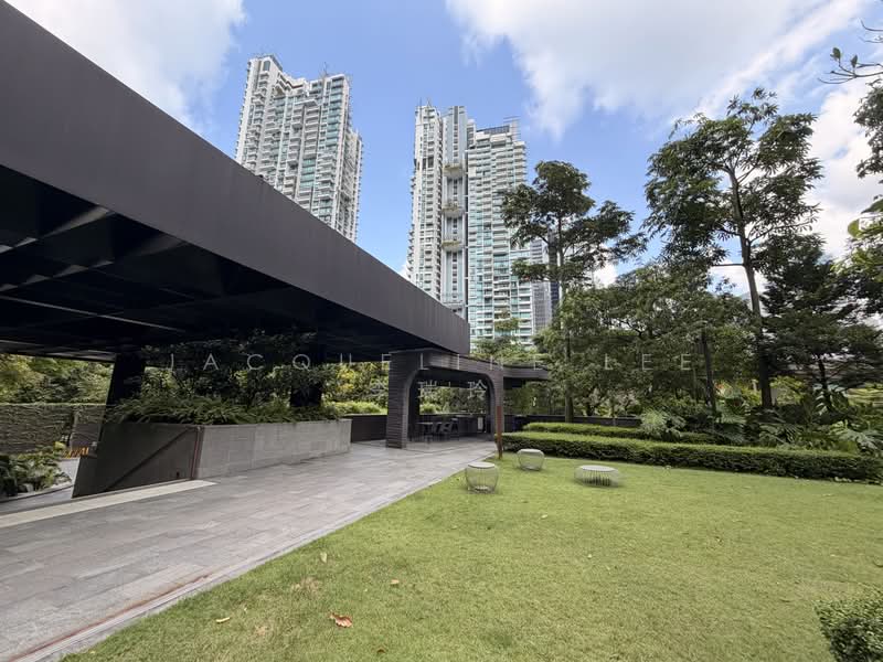 Martin Modern, 10 Martin Place, 2 Bedrooms, 764 sqft, Apartment For Sale, by Jacqueline Lee 李瑞玲, 500188829 - Exterior - PropertyGuru.com.sg
