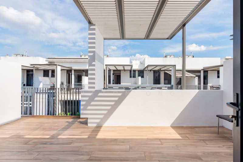 Alana, Sunrise Terrace, 4 Bedrooms, 3,057 sqft, Terraced House For Sale, by Clifton Ong, 500188830 - Exterior - PropertyGuru.com.sg