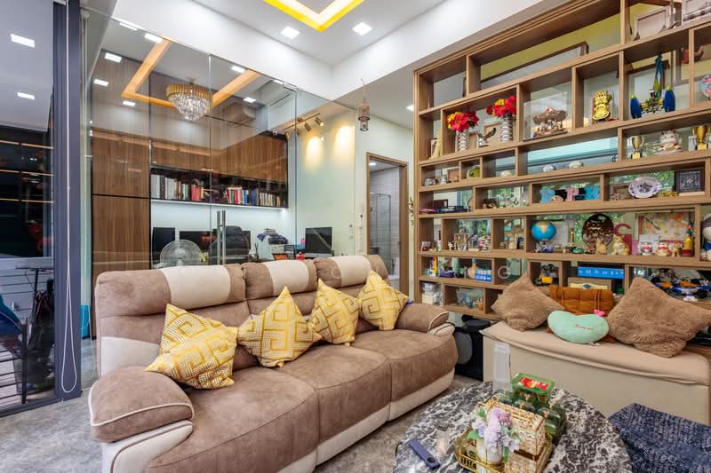 Alana, Sunrise Terrace, 4 Bedrooms, 3,057 sqft, Terraced House For Sale, by Clifton Ong, 500188830 - PropertyGuru.com.sg