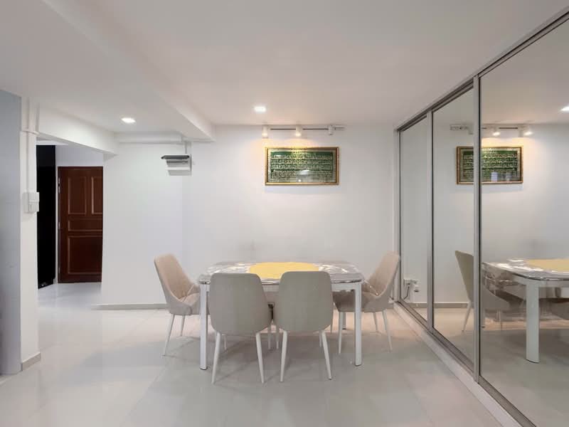 53 Geylang Bahru, 53 Geylang Bahru, 4 Bedrooms, 1,227 sqft, HDB Flat For Sale, by Farihin ., 500188834 - Dining Room - PropertyGuru.com.sg