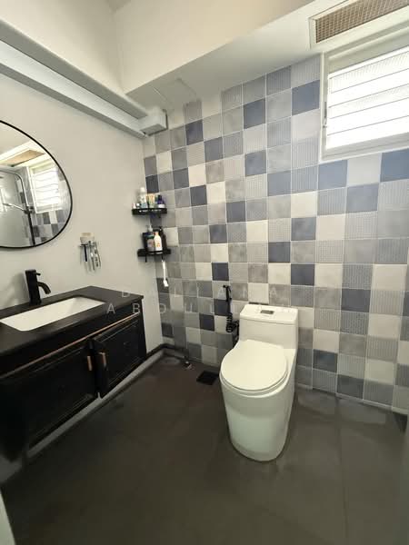 204A Punggol Field, 204A Punggol Field, 3 Bedrooms, 1,184 sqft, HDB Flat For Sale, by Daliana Abdullah, 500188837 - Bathroom - PropertyGuru.com.sg