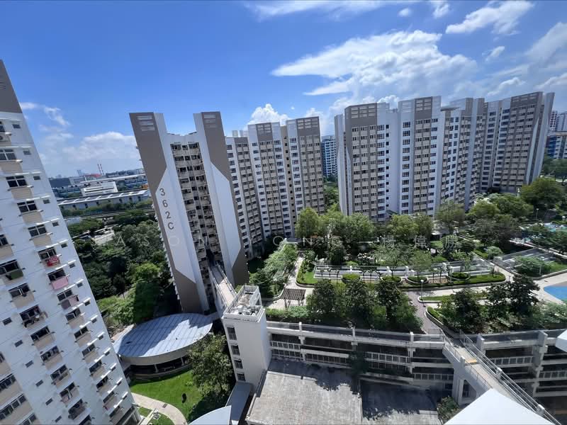 363B Sembawang Crescent, 363B Sembawang Crescent, 1 Bedroom, 506 sqft, HDB Flat For Sale, by Jason Yong 楊偉勝, 500188841 - Exterior - PropertyGuru.com.sg