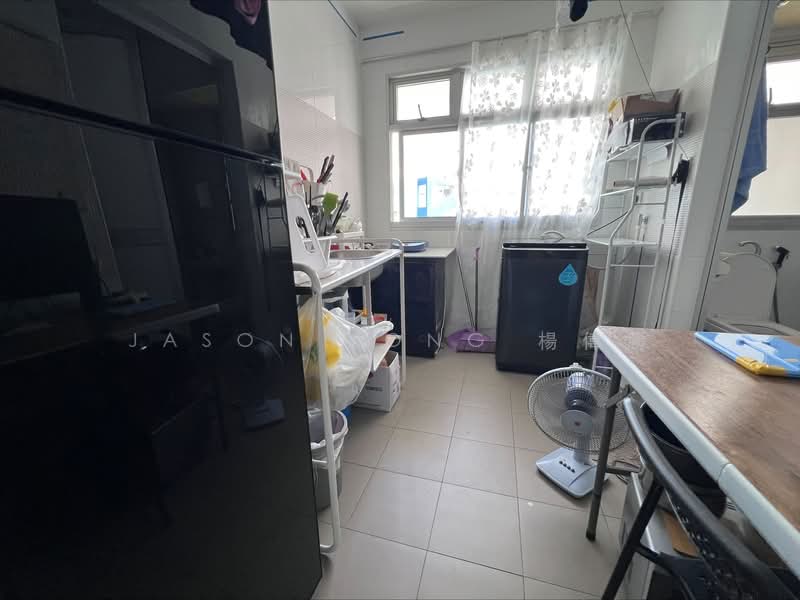 363B Sembawang Crescent, 363B Sembawang Crescent, 1 Bedroom, 506 sqft, HDB Flat For Sale, by Jason Yong 楊偉勝, 500188841 - Kitchen - PropertyGuru.com.sg