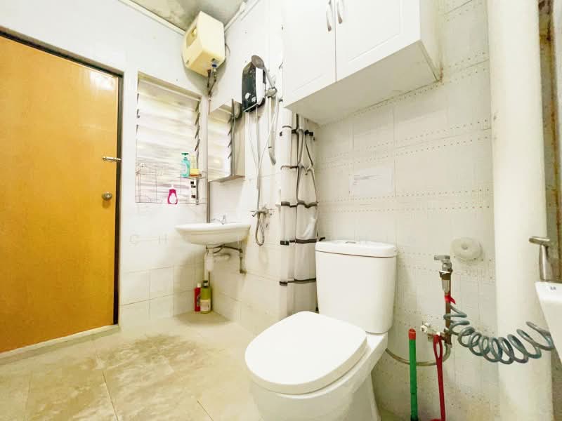 6 Mount Sinai Walk, , Room Rental, 150 sqft, Detached House For Rent, by Chester Chia, 500188868 - PropertyGuru.com.sg