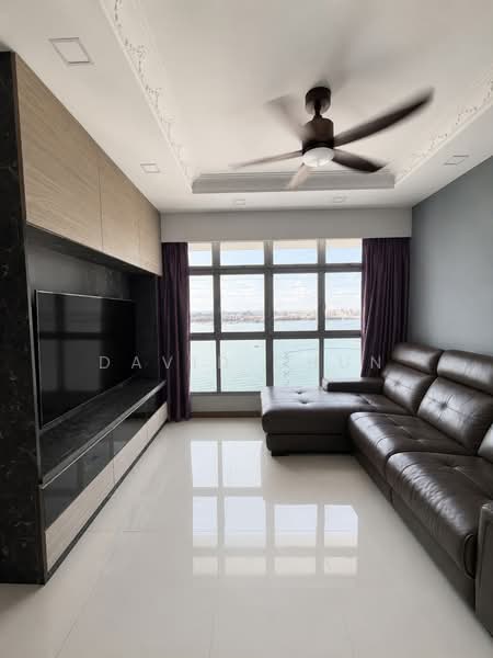 421B Northshore Drive, 421B Northshore Drive, 3 Bedrooms, 1,001 sqft, HDB Flat For Sale, by David Chun, 500188870 - Living Room - PropertyGuru.com.sg