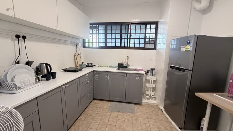 Pine Grove, 1N Pine Grove, Room Rental, 100 sqft, Condominium For Rent, by Leen Yap, 500188875 - Kitchen - PropertyGuru.com.sg