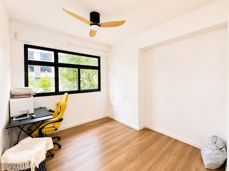 609C Tampines North Drive 1, 609C Tampines North Drive 1, 3 Bedrooms, 1,001 sqft, HDB Flat For Sale, by Jerez Amsyar, 500188878 - Bedroom - PropertyGuru.com.sg