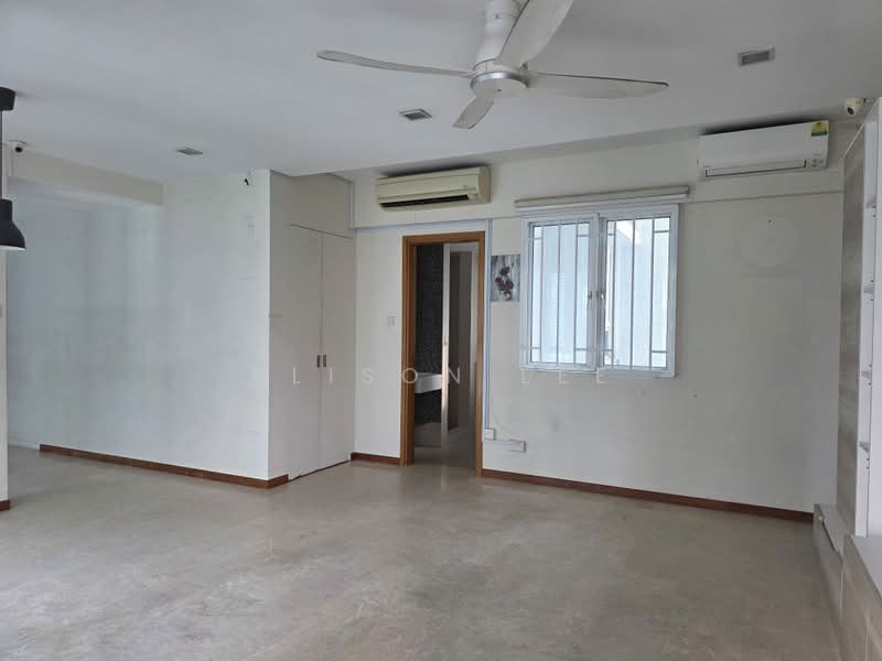 Mera Springs, 81 Carlisle Road, 2 Bedrooms, 1,066 sqft, Condominium For Sale, by Alison Lee, 500188895 - Living Room - PropertyGuru.com.sg