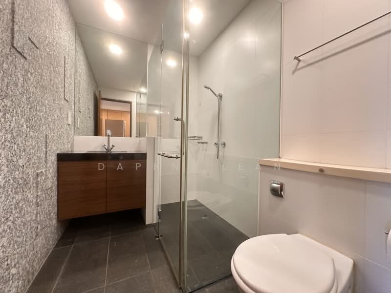 Ocean 8, 130 Ocean Drive, 4 Bedrooms, 2,623 sqft, Terraced House For Sale, by Daphne Lean, 500188898 - Bathroom - PropertyGuru.com.sg