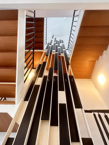 Ocean 8, 130 Ocean Drive, 4 Bedrooms, 2,623 sqft, Terraced House For Sale, by Daphne Lean, 500188898 - Interior - PropertyGuru.com.sg