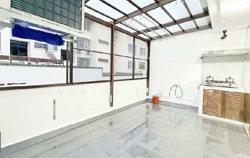 JK Building, 50 Jalan Jurong Kechil, Room Rental, 150 sqft, Apartment For Rent, by Jasmine Tan YC, 500188899 - Balcony - PropertyGuru.com.sg