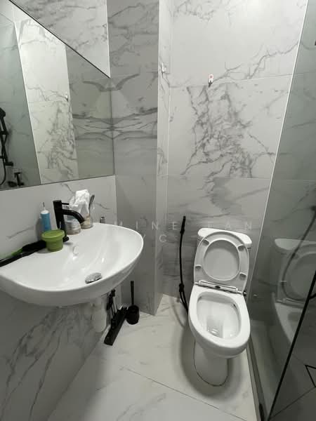 JK Building, 50 Jalan Jurong Kechil, Room Rental, 150 sqft, Apartment For Rent, by Jasmine Tan YC, 500188899 - Bathroom - PropertyGuru.com.sg