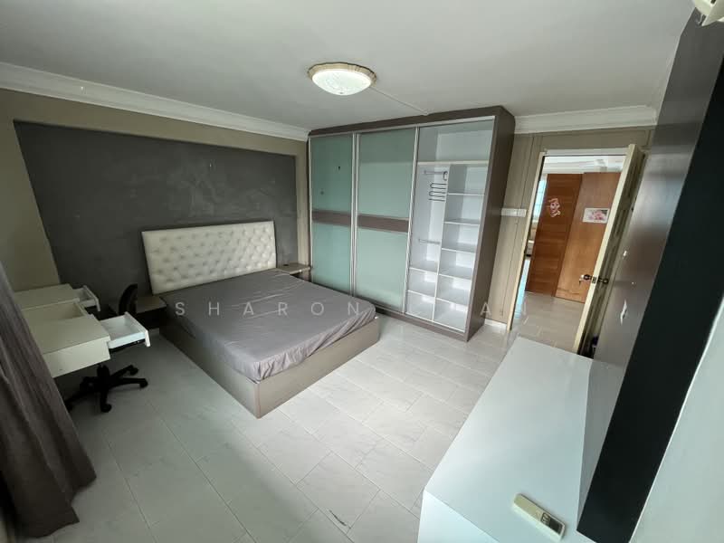 504 Hougang Avenue 8, 504 Hougang Avenue 8, 3 Bedrooms, 1,302 sqft, HDB Flat For Rent, by Sharon Chan, 500188904 - Bedroom - PropertyGuru.com.sg