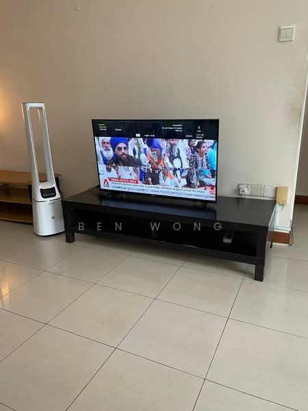 132 Edgedale Plains, 132 Edgedale Plains, 3 Bedrooms, 1,195 sqft, HDB Flat For Rent, by Ben Wong, 500188913 - Living Room - PropertyGuru.com.sg
