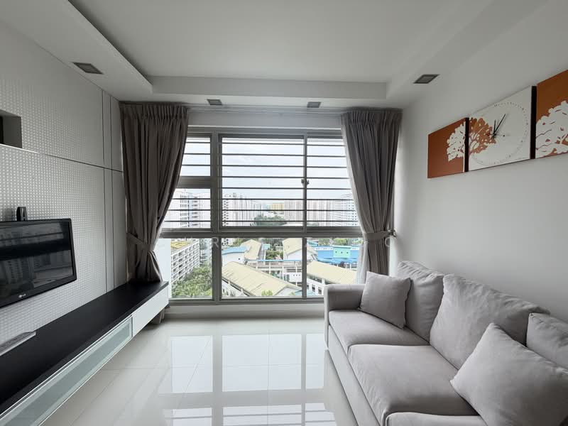 603A Punggol Road, 603A Punggol Road, 3 Bedrooms, 990 sqft, HDB Flat For Rent, by Chris Zhuo, 500188916 - Living Room - PropertyGuru.com.sg