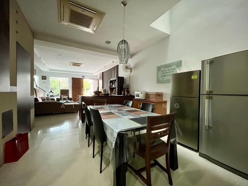 Jalan Mat Jambol, Pasir Panjang, Jalan Mat Jambol, Room Rental, 48 sqft, Terraced House For Rent, by Aiden Chong, 500188918 - PropertyGuru.com.sg