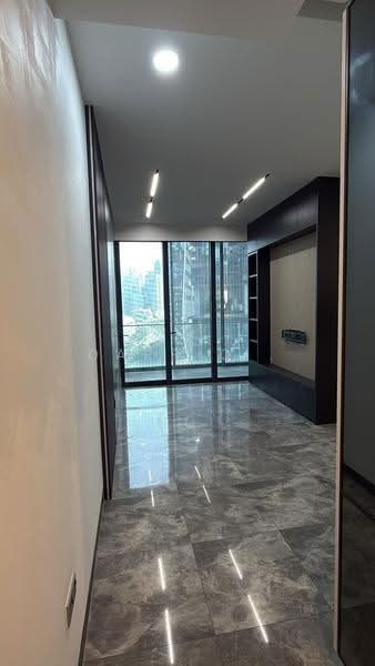 Midtown Bay, 120 Beach Road, Beach Road / Bugis / Rochor, 2 Bedrooms, 753 sqft, Condominium For Rent, by Darrio ., 500188919 - Living Room - PropertyGuru.com.sg