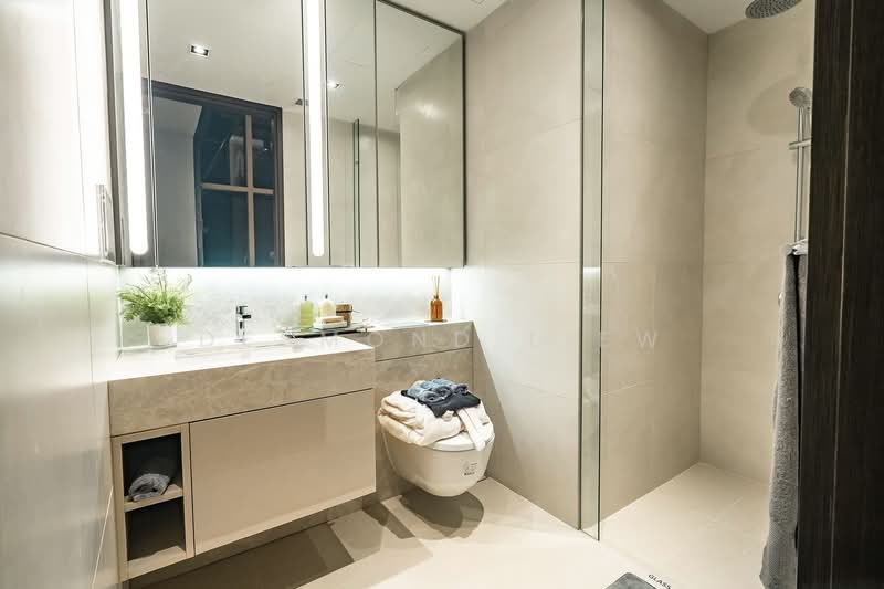 Forett at Bukit Timah, 32A Toh Tuck Road, 5 Bedrooms, 1,884 sqft, Condominium For Sale, by Desmond Liew, 500188923 - Bathroom - PropertyGuru.com.sg