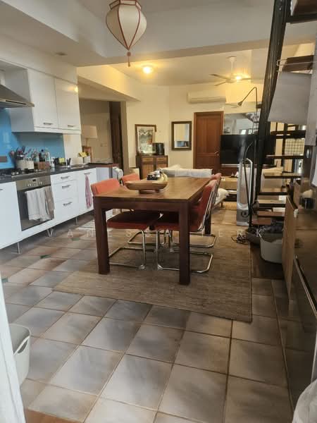 Entire Self-Contained GCB Floor, Victoria Park Close, 2 Bedrooms, 1,200 sqft, Good Class Bungalow For Rent, by Vanessa Terk, 500188930 - Kitchen - PropertyGuru.com.sg