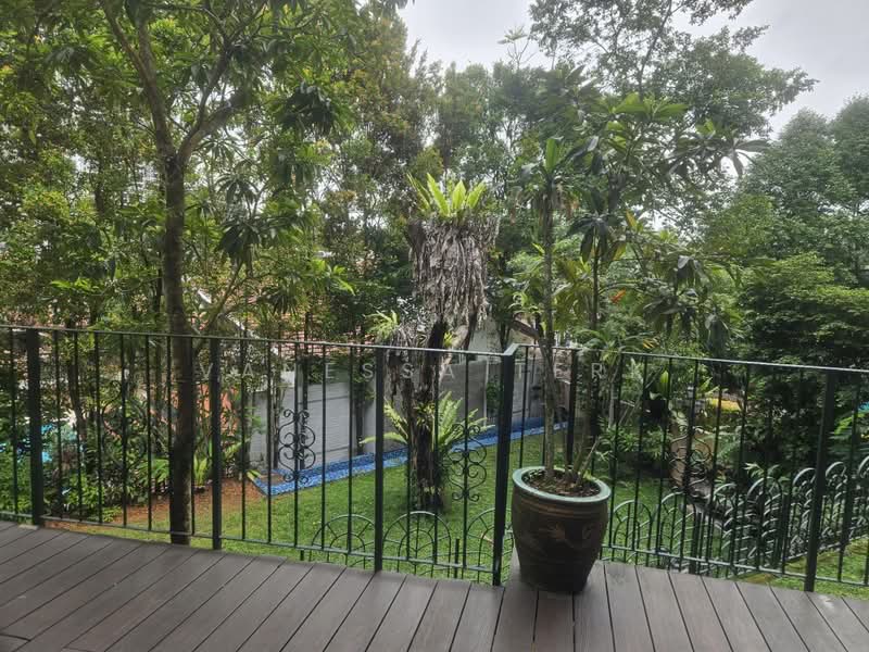 Entire Self-Contained GCB Floor, Victoria Park Close, 2 Bedrooms, 1,200 sqft, Good Class Bungalow For Rent, by Vanessa Terk, 500188930 - Exterior - PropertyGuru.com.sg