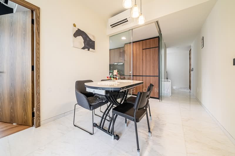 Coastline Residences, 7 Amber Road, 2 Bedrooms, 743 sqft, Condominium For Rent, by Regis Johnson Soh, 500188934 - Dining Room - PropertyGuru.com.sg
