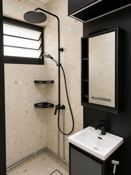 253 Bishan Street 22, 253 Bishan Street 22, 4 Bedrooms, 1,246 sqft, HDB Flat For Sale, by Zed Zhang, 500188937 - Bathroom - PropertyGuru.com.sg