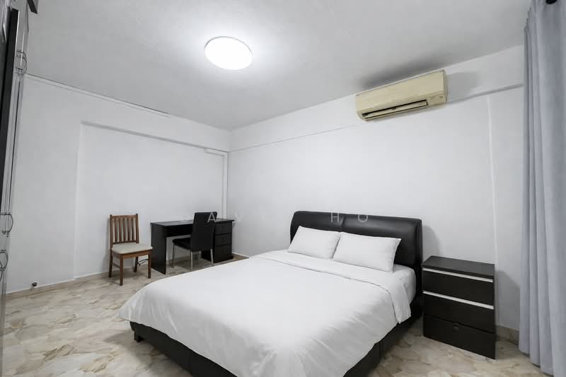 306 Jurong East Street 32, 306 Jurong East Street 32, 3 Bedrooms, 1,012 sqft, HDB Flat For Sale, by David Ho, 500188942 - Bedroom - PropertyGuru.com.sg