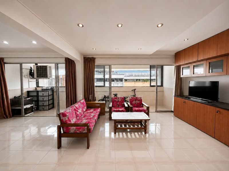 757 Yishun Street 72, 757 Yishun Street 72, 3 Bedrooms, 1,388 sqft, HDB Flat For Sale, by Zee Tan, 500188945 - PropertyGuru.com.sg