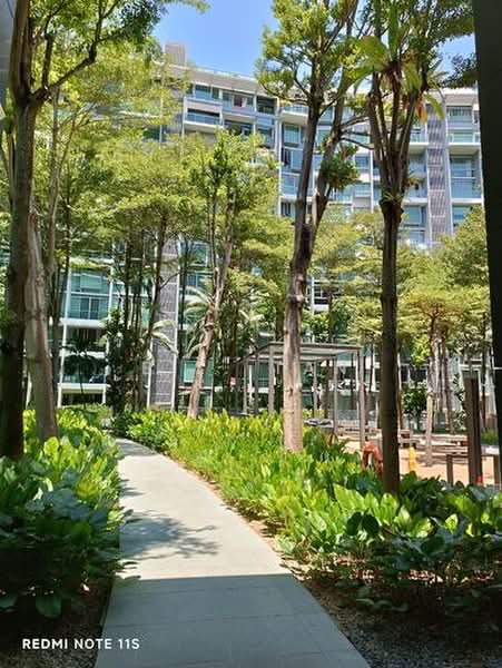 Botannia, 33 West Coast Park, 3 Bedrooms, 1,305 sqft, Condominium For Rent, by B.L. Tan, 500188949 - Exterior - PropertyGuru.com.sg