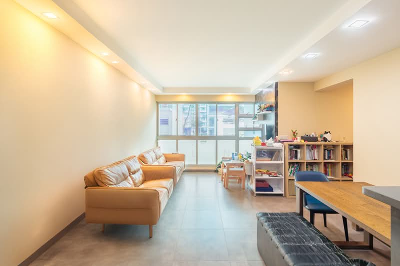 613C Punggol Drive, 613C Punggol Drive, 3 Bedrooms, 1,001 sqft, HDB Flat For Sale, by Haikal Nash, 500188950 - Living Room - PropertyGuru.com.sg