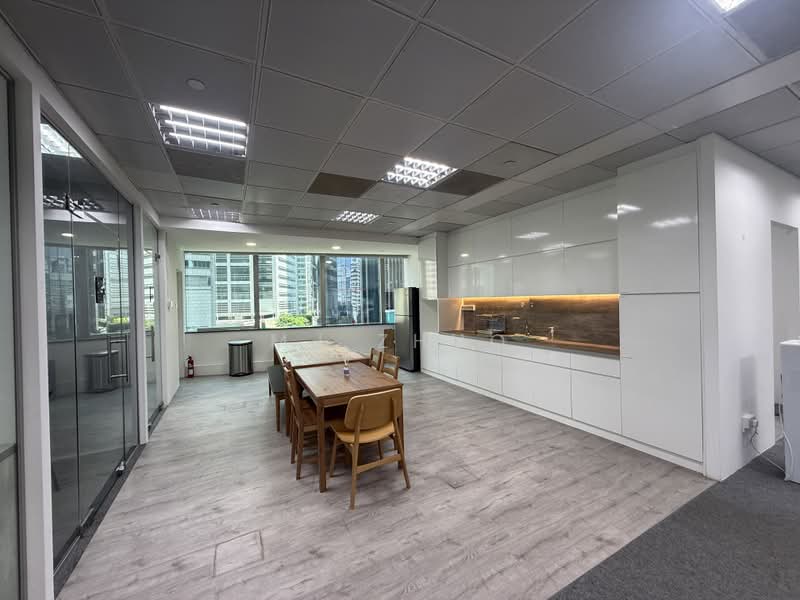 4 Robinson Road, 4 Robinson Road, 3,294 sqft, Office For Rent, by MJ Zhuo, 500188953 - Kitchen - CommercialGuru.com.sg