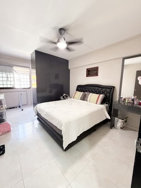 665 Hougang Avenue 4, 665 Hougang Avenue 4, 3 Bedrooms, 1,109 sqft, HDB Flat For Sale, by Khai Rambo, 500188954 - Bedroom - PropertyGuru.com.sg