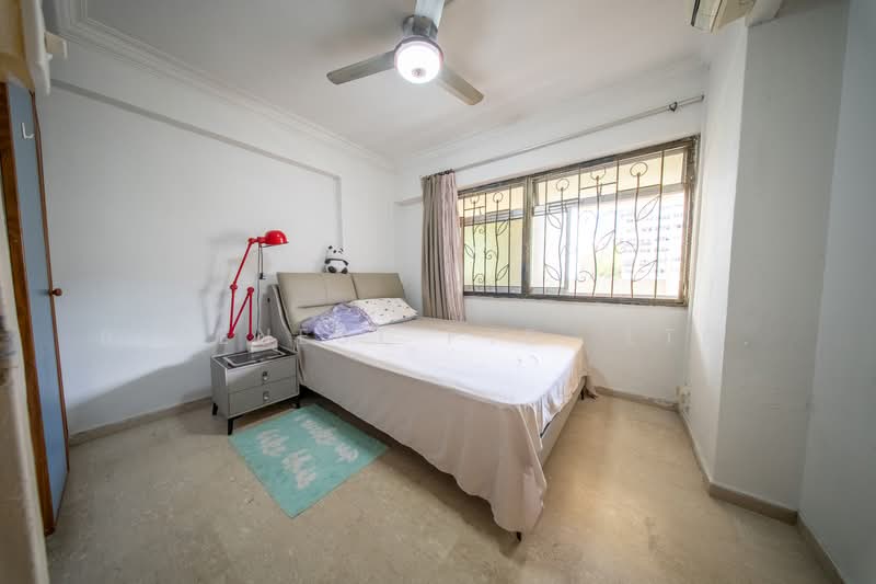354 Woodlands Avenue 1, 354 Woodlands Avenue 1, 3 Bedrooms, 1,130 sqft, HDB Flat For Sale, by KENNETH CHUA, 500188975 - Bedroom - PropertyGuru.com.sg