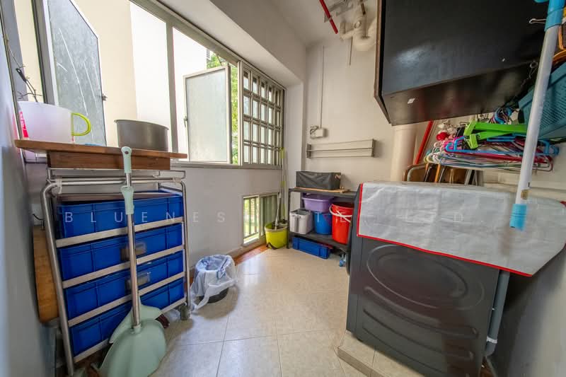 354 Woodlands Avenue 1, 354 Woodlands Avenue 1, 3 Bedrooms, 1,130 sqft, HDB Flat For Sale, by KENNETH CHUA, 500188975 - Balcony - PropertyGuru.com.sg