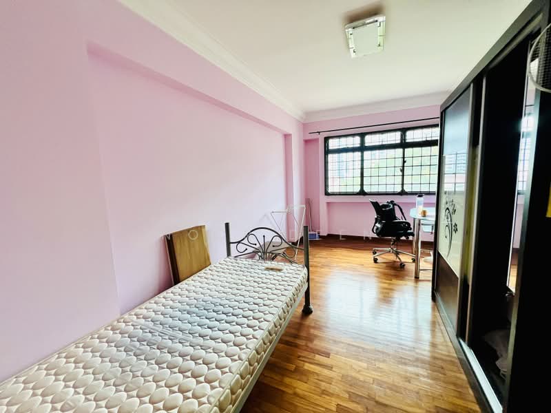 673 Choa Chu Kang Crescent, 673 Choa Chu Kang Crescent, 3 Bedrooms, 1,119 sqft, HDB Flat For Rent, by Noor Deen, 500188988 - Bedroom - PropertyGuru.com.sg