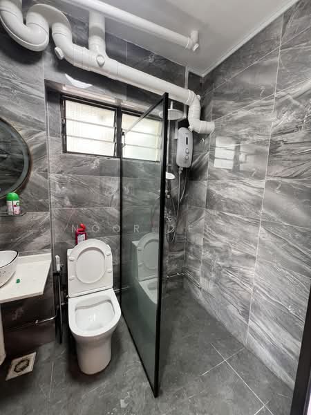 673 Choa Chu Kang Crescent, 673 Choa Chu Kang Crescent, 3 Bedrooms, 1,119 sqft, HDB Flat For Rent, by Noor Deen, 500188988 - Bathroom - PropertyGuru.com.sg