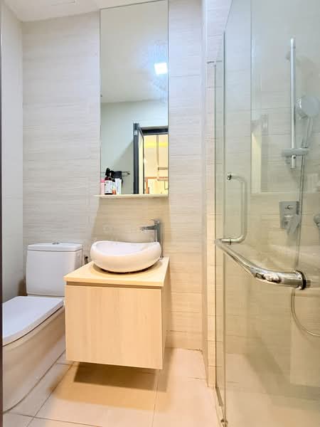 Forte Suites, 88 Mergui Road, 2 Bedrooms, 603 sqft, Condominium For Sale, by Jose Loh Zhenhao, 500188989 - Bathroom - PropertyGuru.com.sg